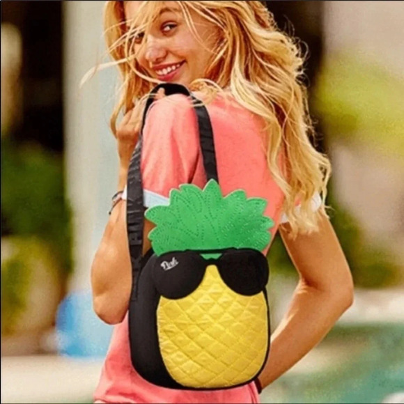 🍍Victoria’s Secret Pineapple Cooler Tote - Picture 7 of 7